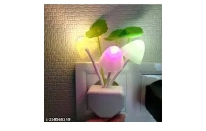 MushroomShaped LED Nght Lght wth Automatc Sensor  ColorChangng Plugn Lamp (Pack of 1).jpg